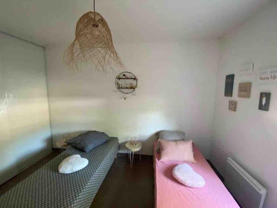 Apartment Tres Bel Contemporain Et Calme Frejus